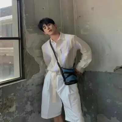 隗逸馨